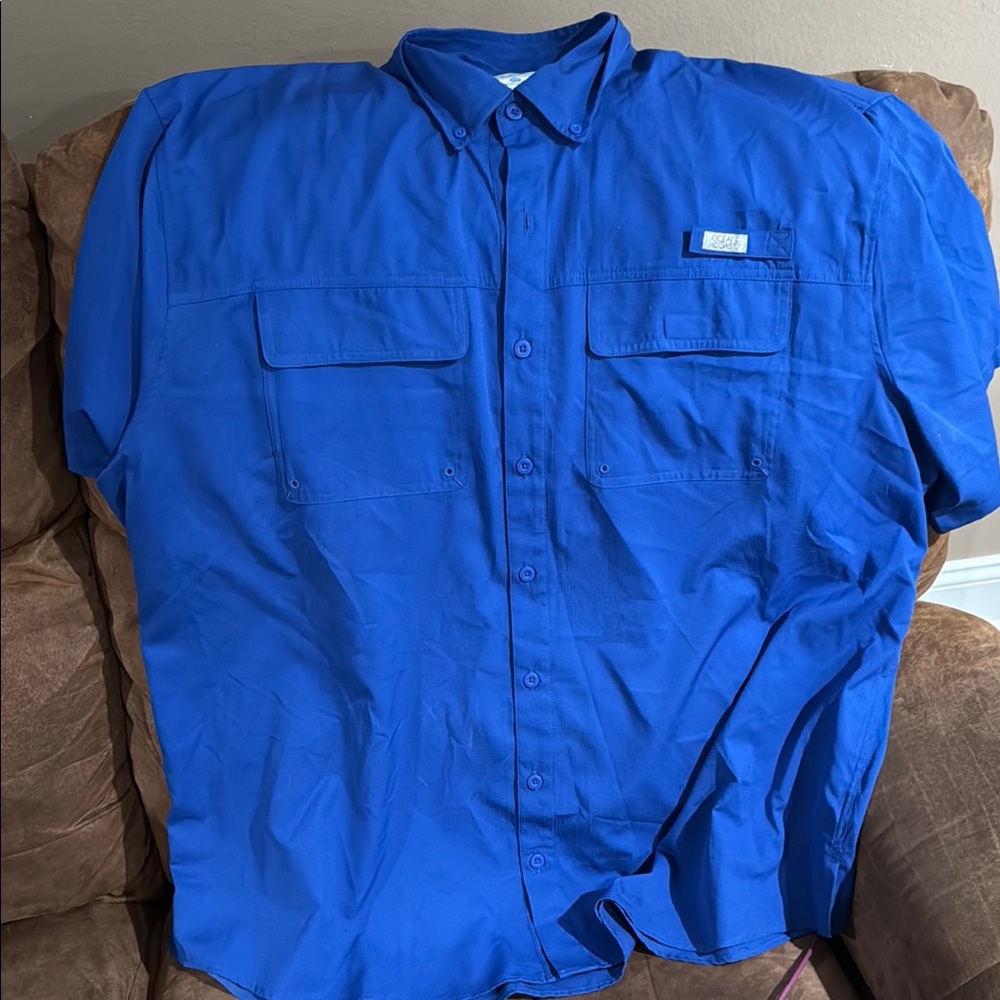 Vibrant Blue Men's Casual Button Down Shirt